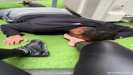 Beurette feet - Vidéo premium HD - Amateur | Skiny Miss