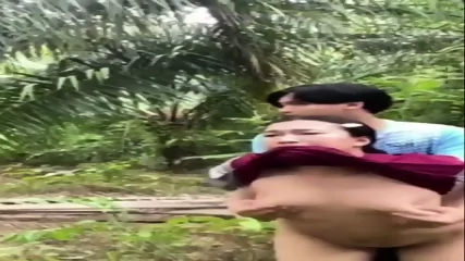 Kebun Sawit Nak Jadi Saksi,ibu Tiri - Vidéo premium HD - Amateur | Skiny Miss