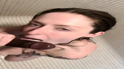 Delicious Slut Swallowing Cock - Video Porno Gratuite HD | Jeux de Rue