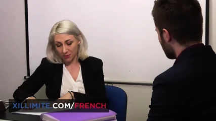 Julie Holly-La Recruteuse Est Une Cougar AffamÃ©e - Videos Film X Cougar Francaise Gratuites HD | Jeux de Rue