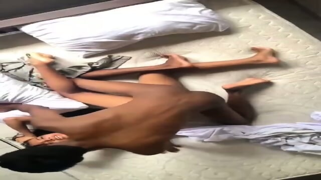 Super Cute Indian Tamil Couple Hardcore Raw Fucking On Valentine's - Porno Amateur - Videos Gratuites en Streaming HD | Jeux de Rue