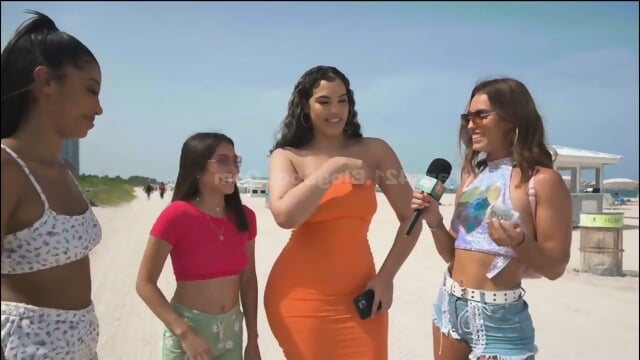 Money-Talks-Summer-Fun - Videos Film X Pov Gratuites HD | Jeux de Rue