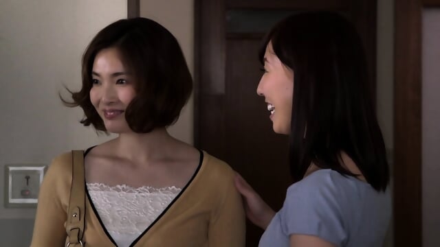 Secret Lesbian Wives - Belle-Mere - Stepmom en HD | Jeux de Rue
